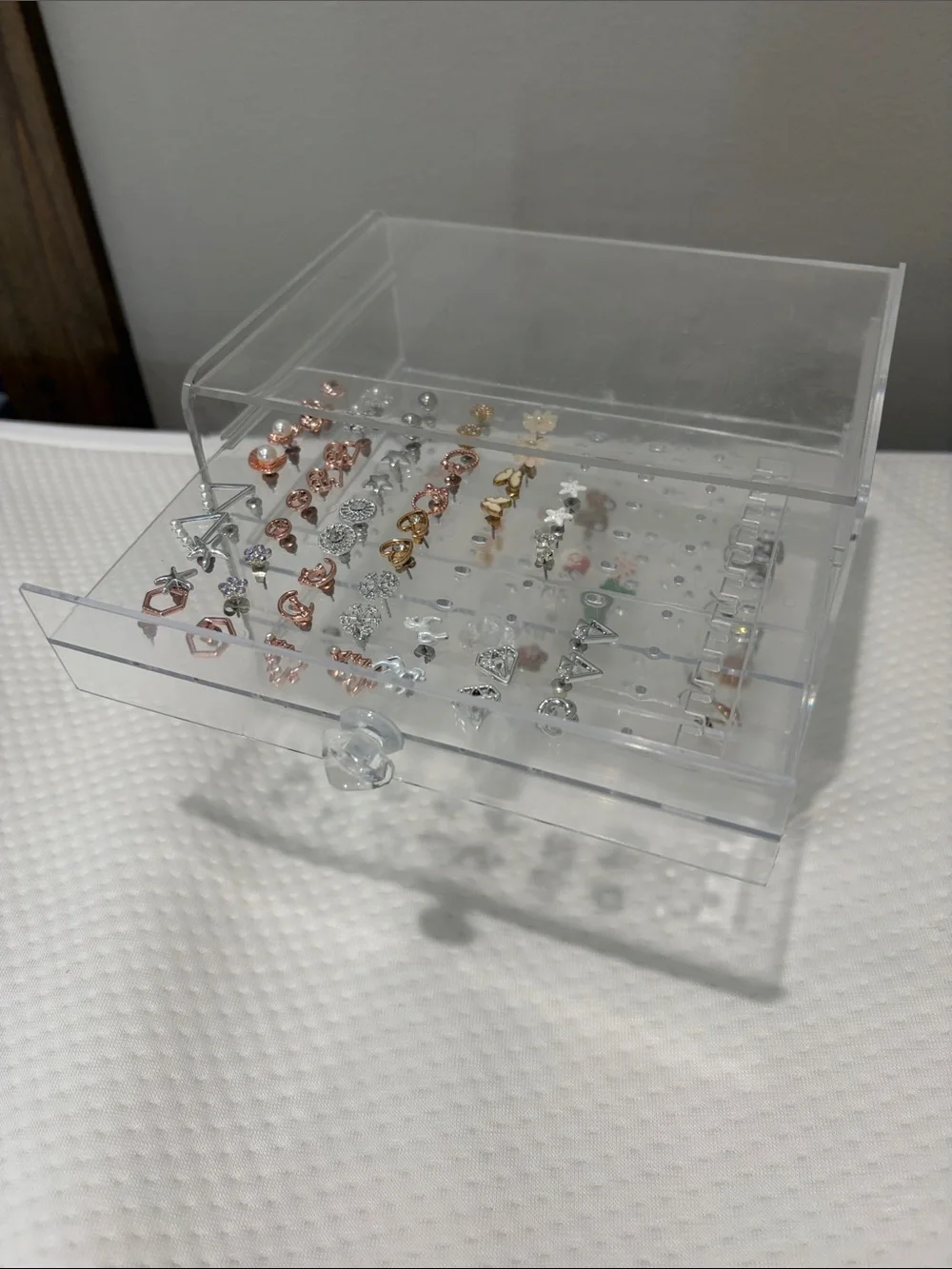 Amazon Clear Acrylic Jewelry Organizer with Crystal Draw Knobs